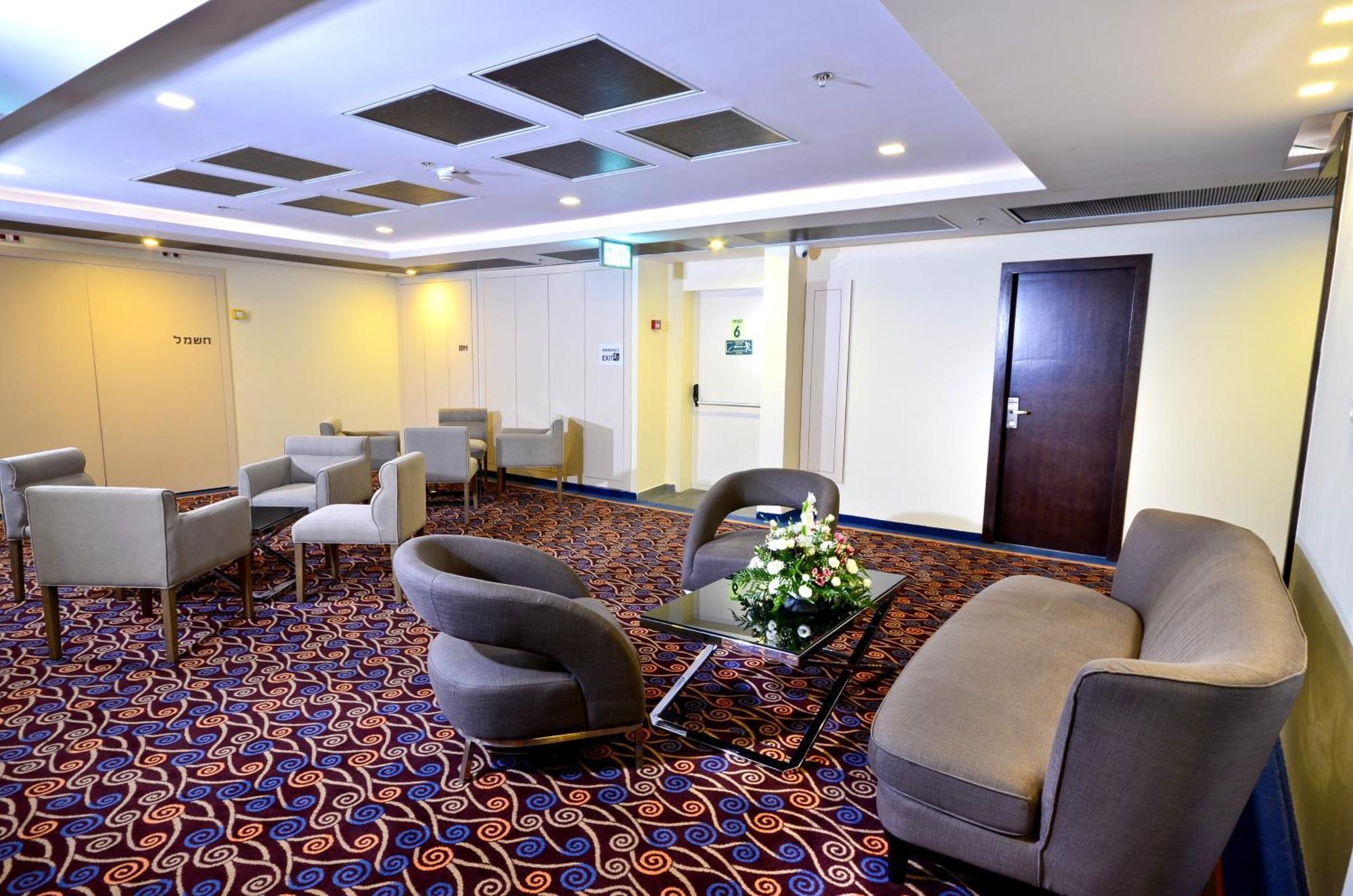 Golden Crown Old City Hotel 나사렛 외부 사진