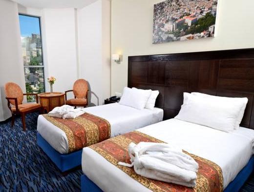 Golden Crown Old City Hotel 나사렛 외부 사진