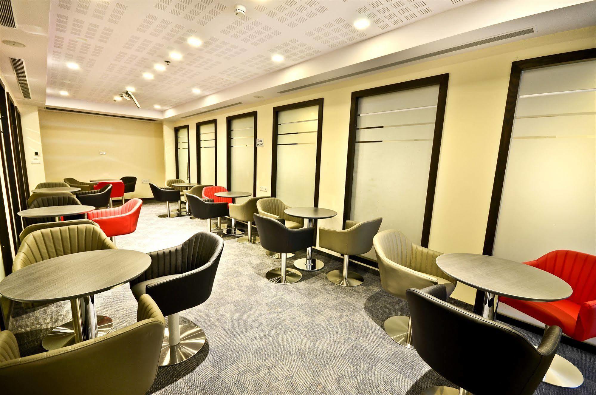 Golden Crown Old City Hotel 나사렛 외부 사진