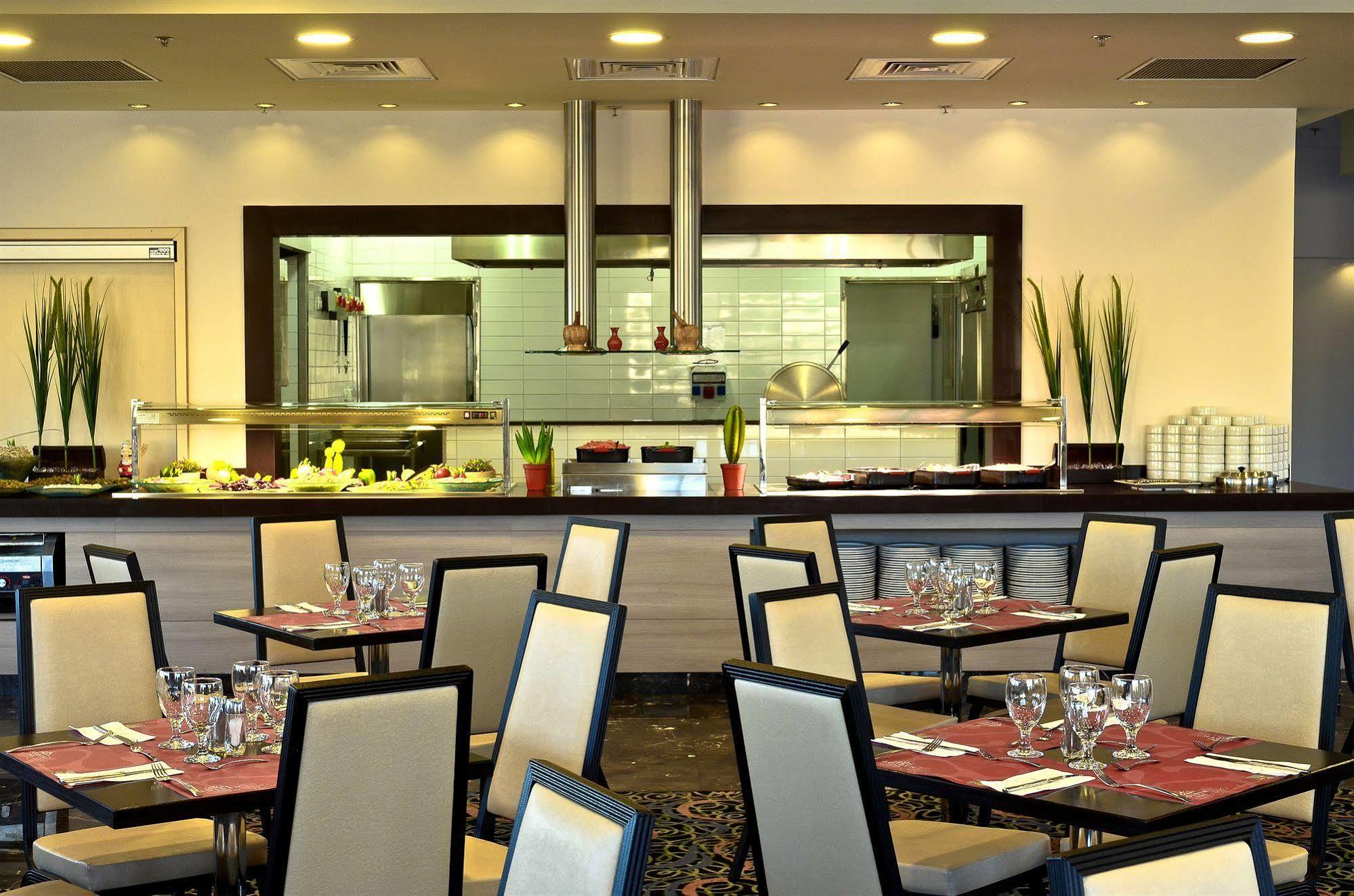 Golden Crown Old City Hotel 나사렛 외부 사진